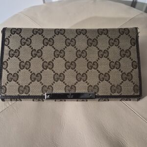 Gucci Brown GG Monogram Continental Wallet